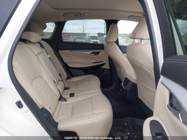 Продажа на аукционе авто 2019 Infiniti Qx50 Essential/pure, vin: 3PCAJ5M38KF109538, номер лота: 12540115