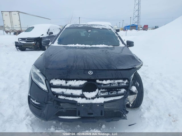 WDCTG4GBXKJ628792 Mercedes-Benz Gla 250 4matic