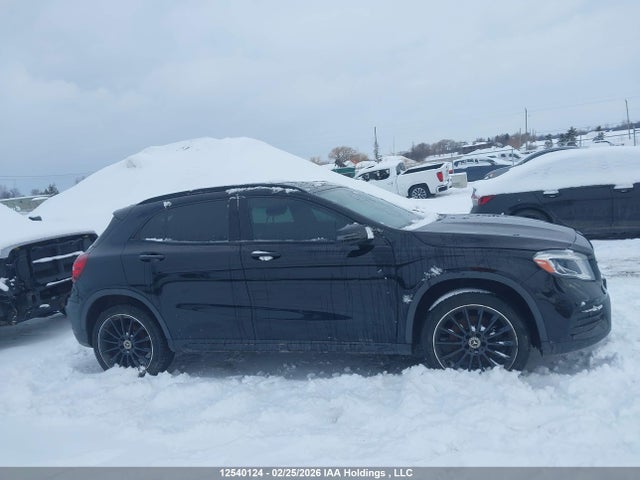 WDCTG4GBXKJ628792 Mercedes-Benz Gla 250 4matic