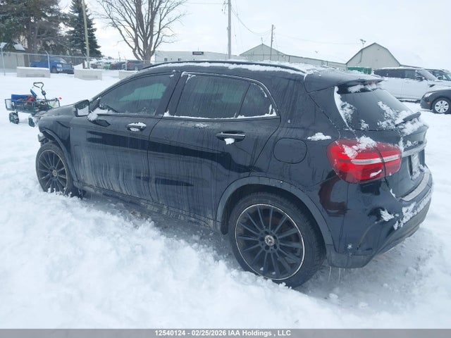WDCTG4GBXKJ628792 Mercedes-Benz Gla 250 4matic