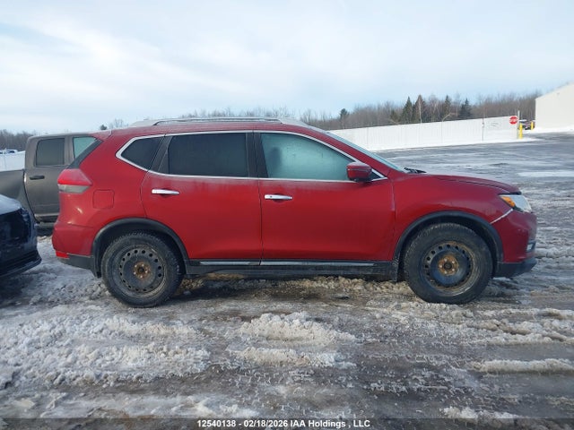5N1AT2MV7KC809215 Nissan Rogue