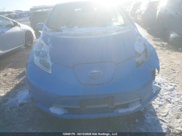 1N4AZ0CP8EC330189 Nissan Leaf S/sv/sl