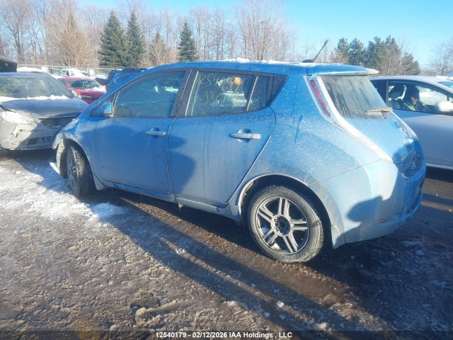 1N4AZ0CP8EC330189 Nissan Leaf S/sv/sl