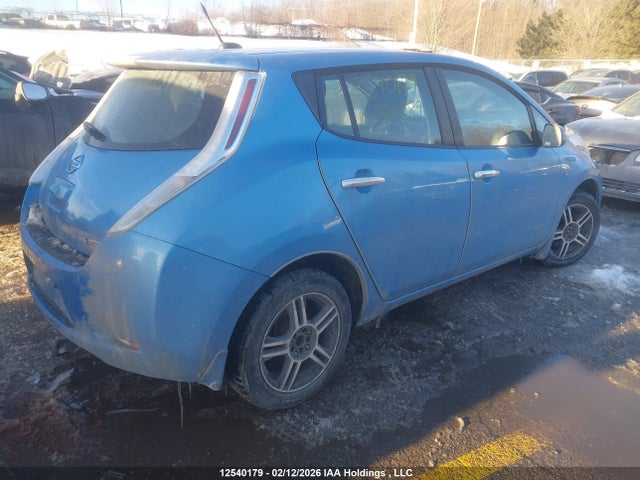 1N4AZ0CP8EC330189 Nissan Leaf S/sv/sl