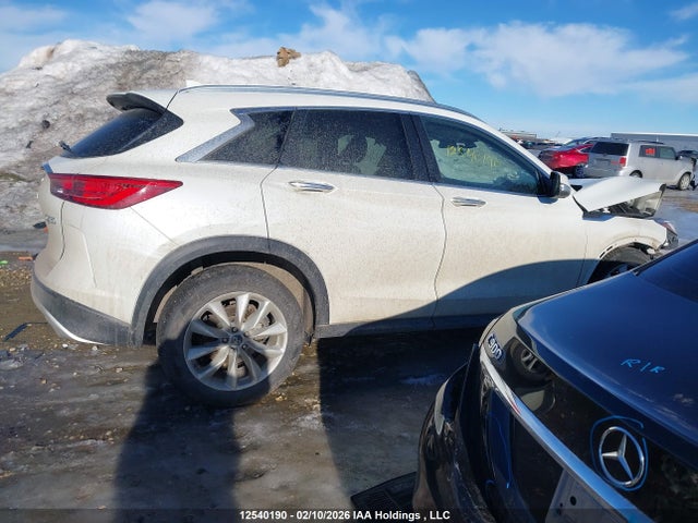 2019 Infiniti Qx50 Essential/pure მანქანა იყიდება აუქციონზე, vin: 3PCAJ5M3XKF112120, აუქციონის ნომერი: 12540190