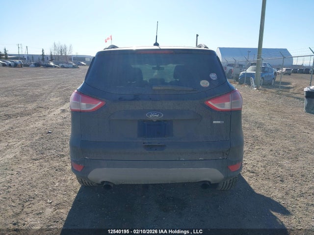 1FMCU9GX2FUA33149 Ford ESCAPE SE