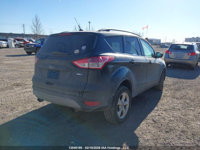 1FMCU9GX2FUA33149 Ford ESCAPE SE