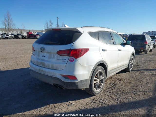 5XYZUDLA3HG471556 Hyundai SANTA FE SPORT