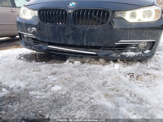 BMW 328i Xdrive 2015 WBA3B3C5XFF548302 Image 20