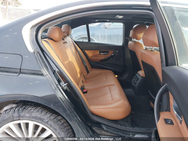 BMW 328i Xdrive 2015 WBA3B3C5XFF548302 Image 8
