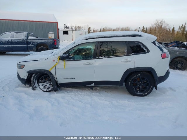1C4PJMBX0ND528067 Jeep Cherokee Trailhawk Elite