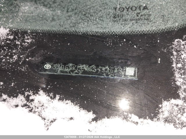 5TDGSKFC7SS193673 Toyota Sienna Xse 7-passenger