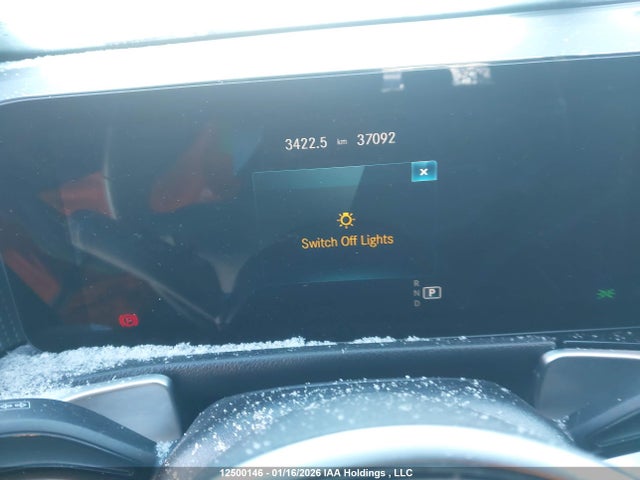 W1N4M4HB8NW237268 Mercedes-Benz Glb 250 4matic