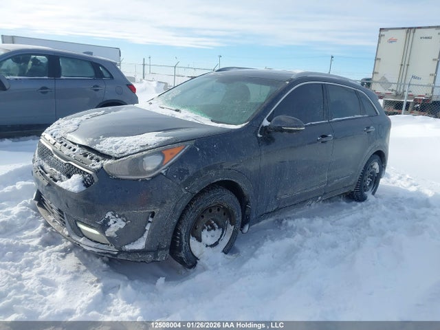 KNDCC3LC8J5128938 KIA Niro Ex/ex Premium