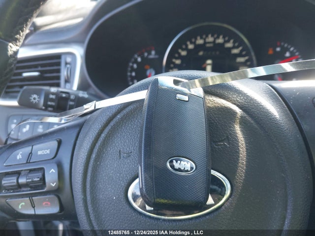 5XYPKDA1XJG359617 KIA Sorento 2.0l Sx