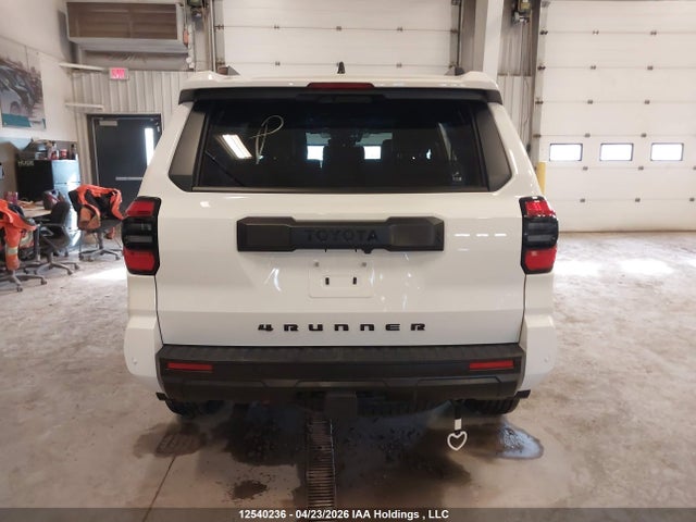 2025 Toyota 4runner მანქანა იყიდება აუქციონზე, vin: JTEVA5BR7S5033669, აუქციონის ნომერი: 12540236