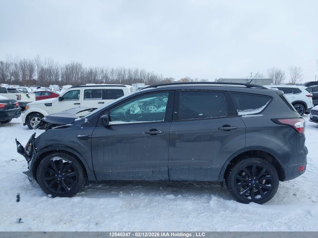 1FMCU0GD0JUD31306 Ford ESCAPE SE