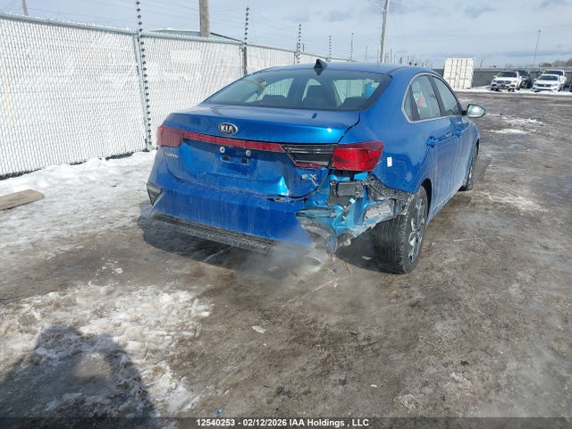 3KPF54AD3ME383899 KIA FORTE EX