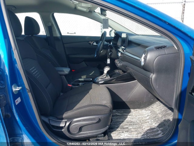 3KPF54AD3ME383899 KIA FORTE EX
