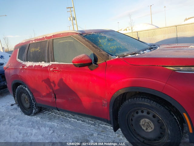 JA4J4VA88RZ608782 Mitsubishi Outlander Le/se/sel