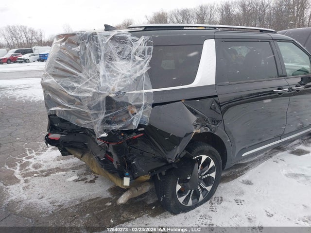 KNDNC5H36N6098674 KIA Carnival Ex