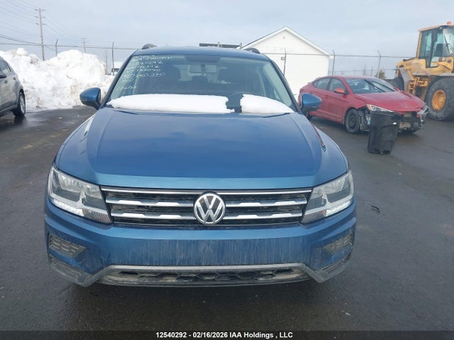 3VV0B7AX5KM157040 Volkswagen TIGUAN S