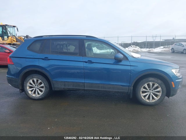 3VV0B7AX5KM157040 Volkswagen TIGUAN S