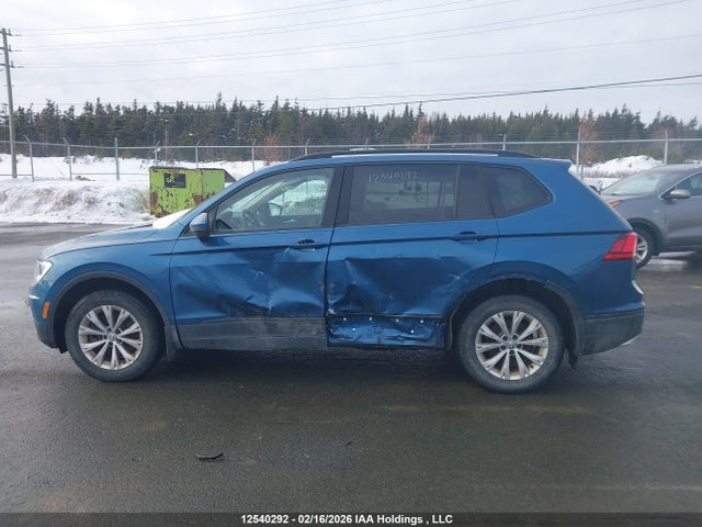 3VV0B7AX5KM157040 Volkswagen TIGUAN S