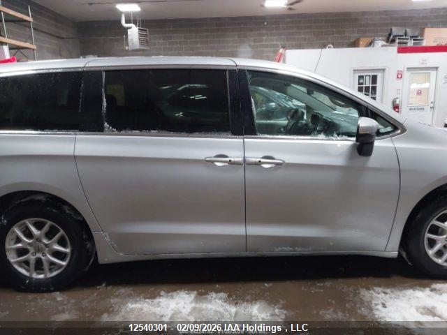 Chrysler Pacifica Touring-l 2023 2C4RC1BG2PR621853 Image 15