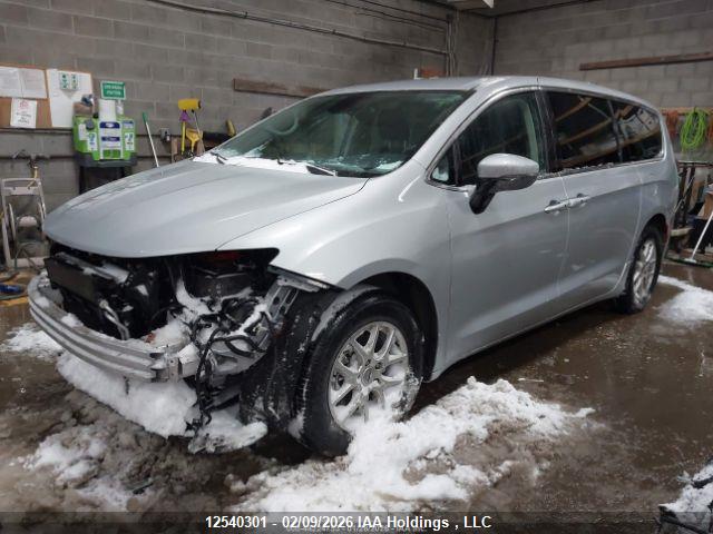 Chrysler Pacifica Touring-l 2023 2C4RC1BG2PR621853 Image 3