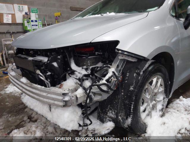 Chrysler Pacifica Touring-l 2023 2C4RC1BG2PR621853 Image 7