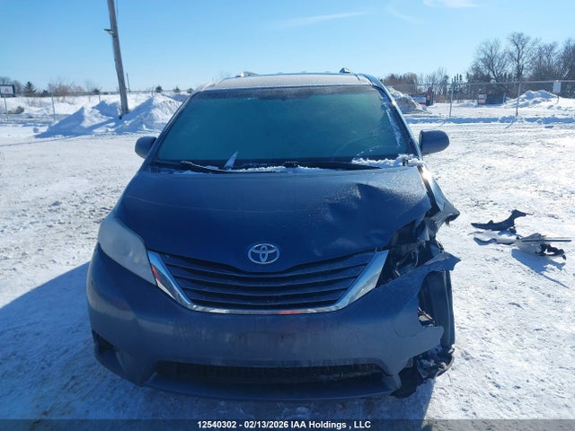 5TDKK3DC1FS652463 Toyota Sienna Le V6