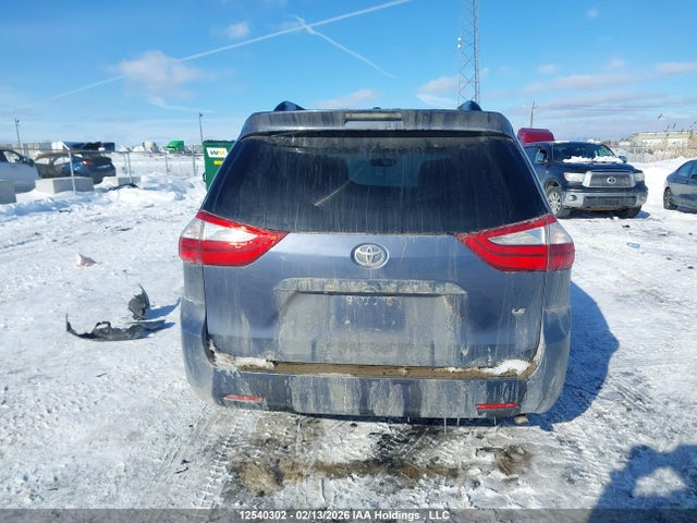 5TDKK3DC1FS652463 Toyota Sienna Le V6