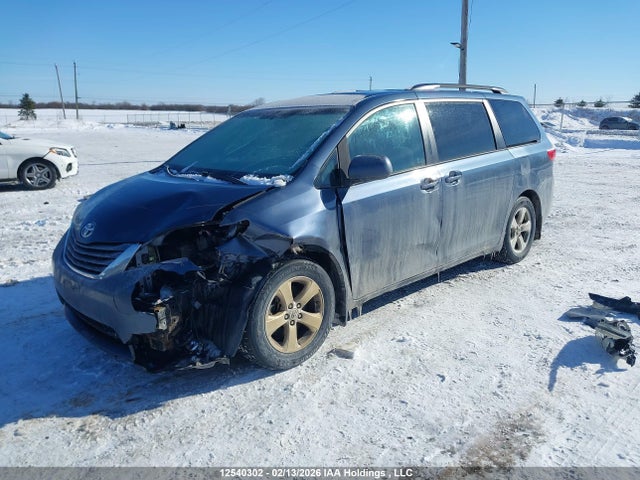 5TDKK3DC1FS652463 Toyota Sienna Le V6