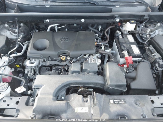 2T3B1RFVXPW332823 Toyota RAV4 LE