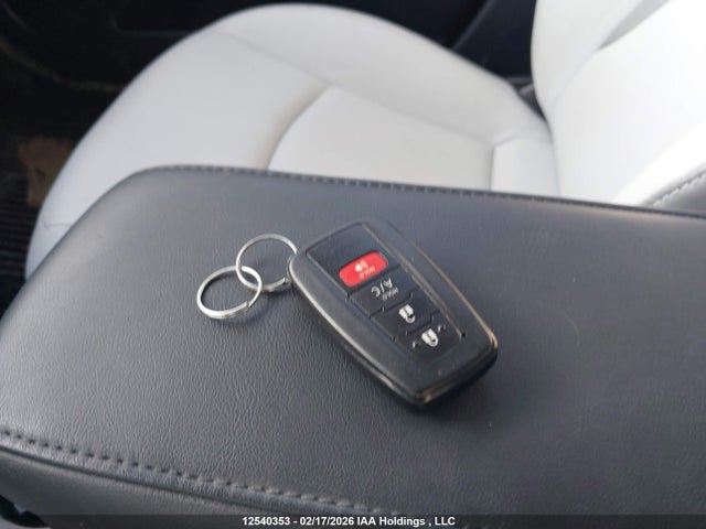 JTDKAMFP1M3163360 Toyota Prius Prime Upgrade