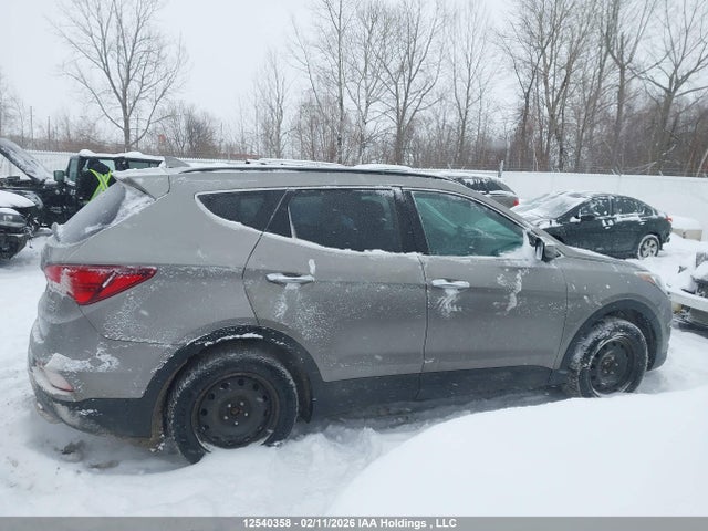 5XYZUDLB6HG416947 Hyundai Santa Fe Sport 2.4 Se