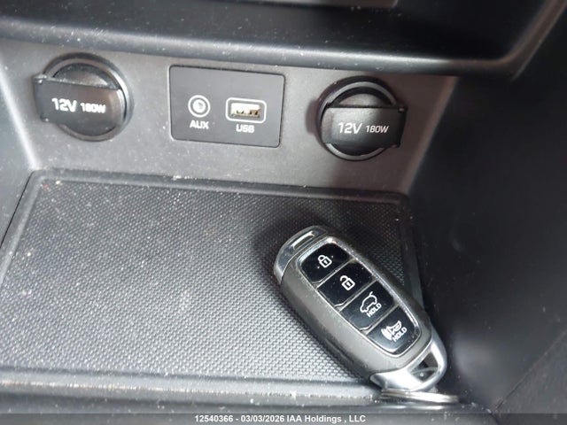 12540366 :رقم المزاد ، KM8K22AAXJU156512 vin ، 2018 Hyundai Kona 2.0l Preferred مزاد بيع