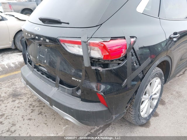 Продажа на аукционе авто 2022 Ford Escape, vin: 1FMCU9G66NUB04469, номер лота: 12540371