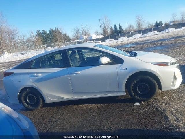 JTDKAMFP0N3219001 Toyota PRIUS PRIME