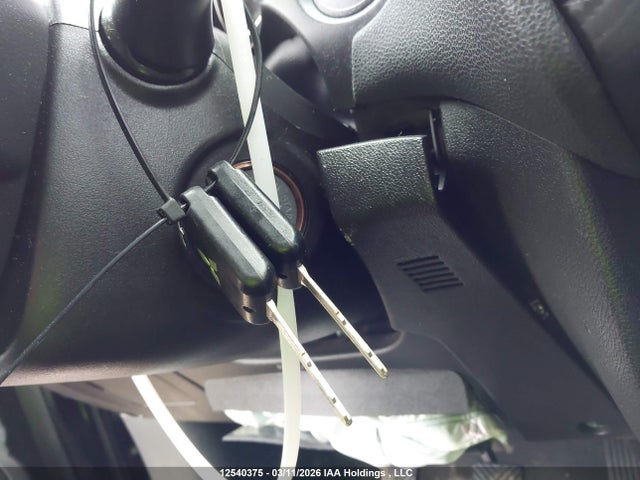 JA4AH3AU7HZ604825 Mitsubishi Rvr Se/es