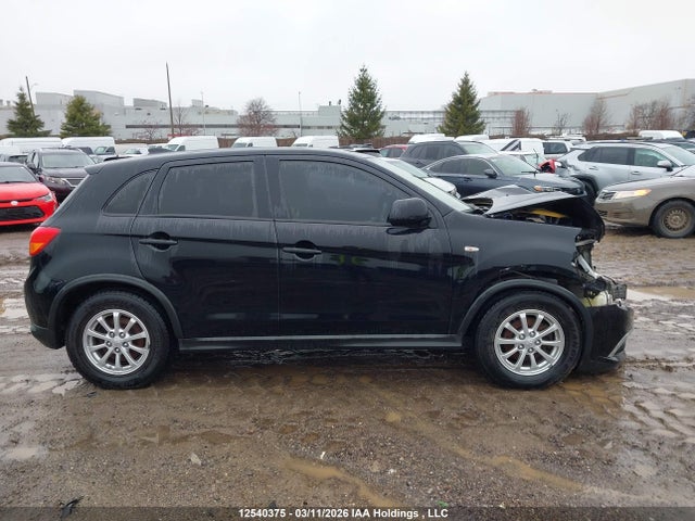 JA4AH3AU7HZ604825 Mitsubishi Rvr Se/es