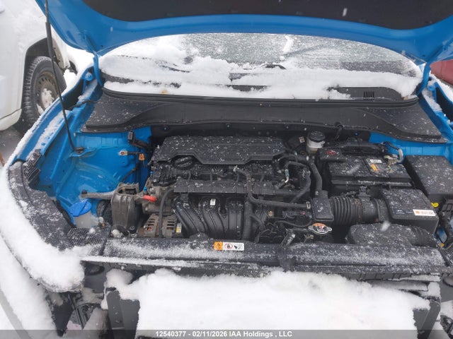 KM8K12AB9NU810613 Hyundai Kona Essential