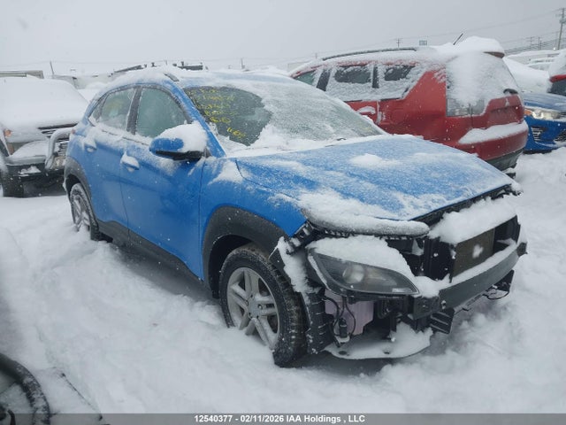 KM8K12AB9NU810613 Hyundai Kona Essential