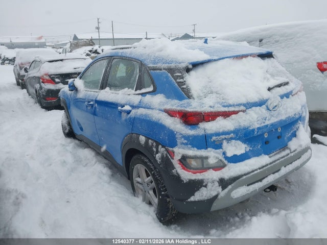 KM8K12AB9NU810613 Hyundai Kona Essential