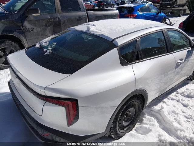 12540378 :رقم المزاد ، 3KPFU4DE5SE043755 vin ، 2025 Kia K4 Ex/ex+ مزاد بيع