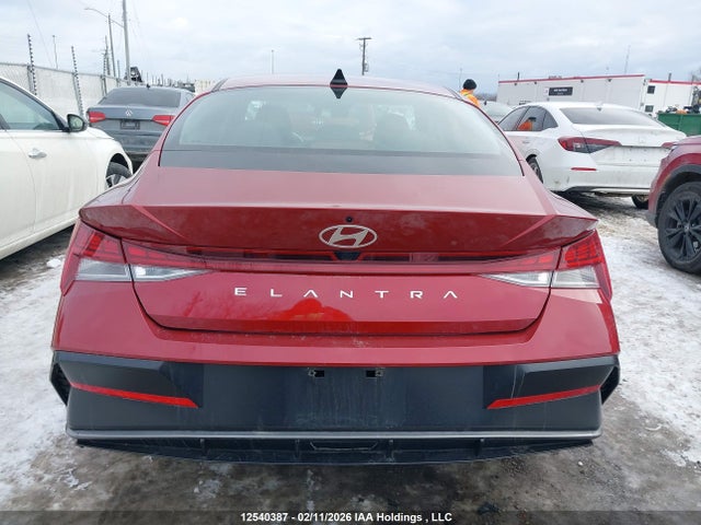 KMHLN4DGXSU886168 Hyundai Elantra Luxury