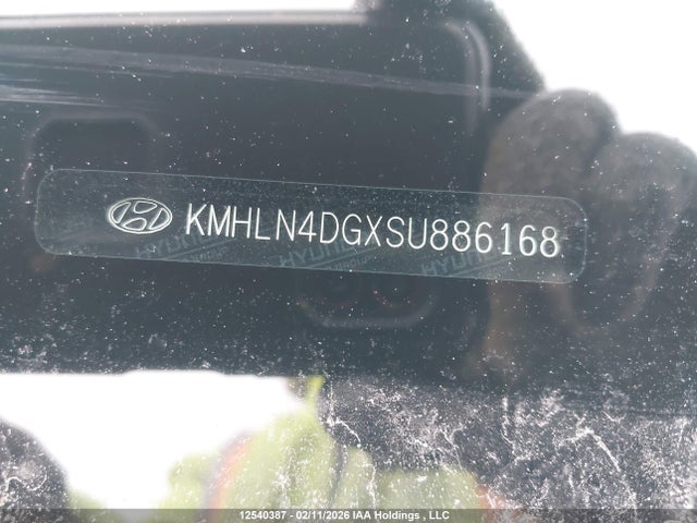 KMHLN4DGXSU886168 Hyundai Elantra Luxury