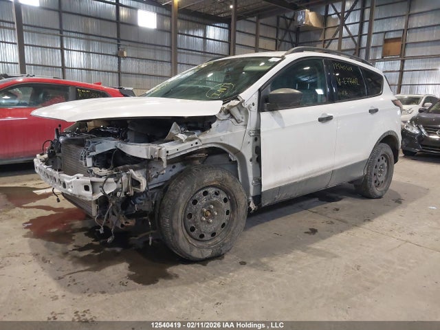 Ford Escape 2017 1FMCU0F76HUE77442 Image 2