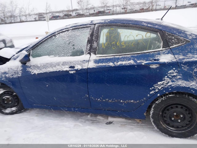 KMHCT4AE6HU295501 Hyundai ACCENT SE